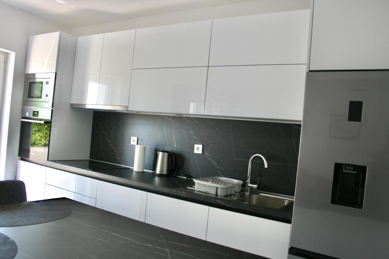 Apartments Antea 特罗吉尔 外观 照片